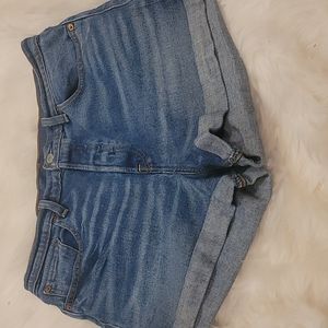 Levi Strauss Jean Shorts Size 31